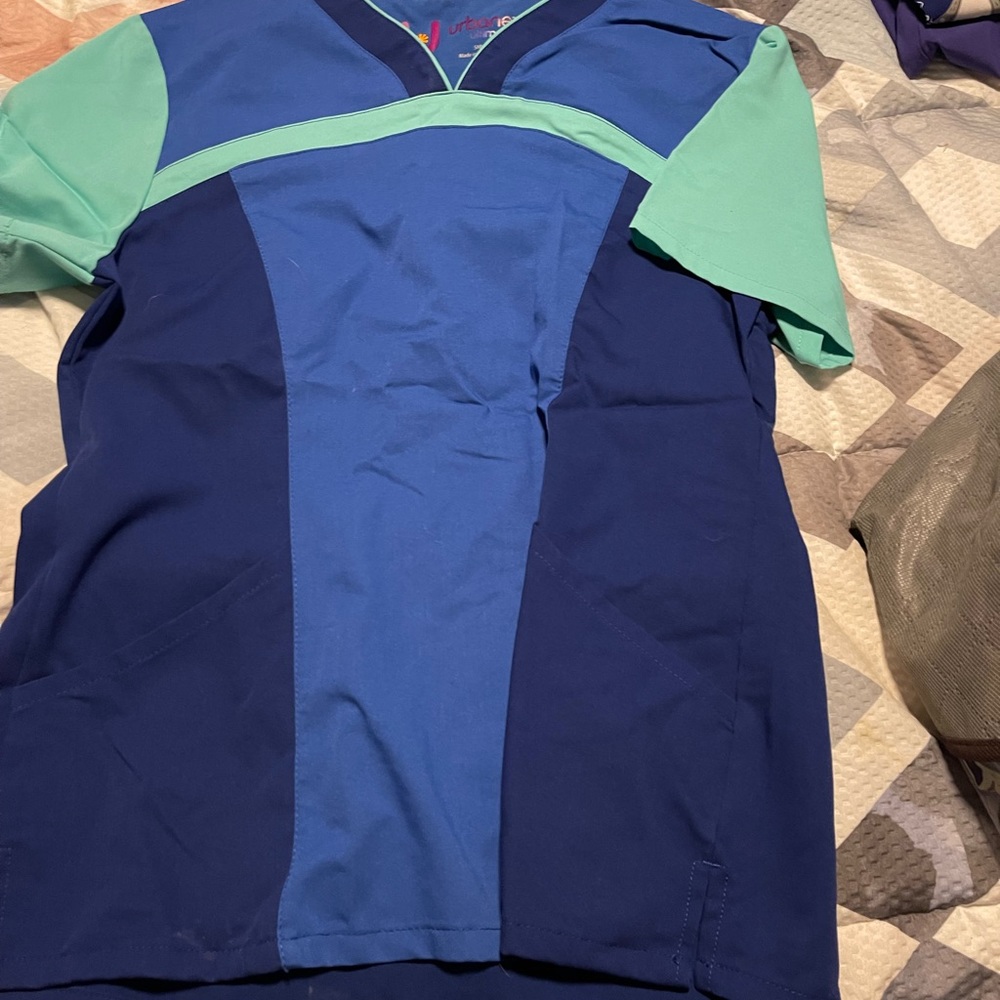 Scrub top